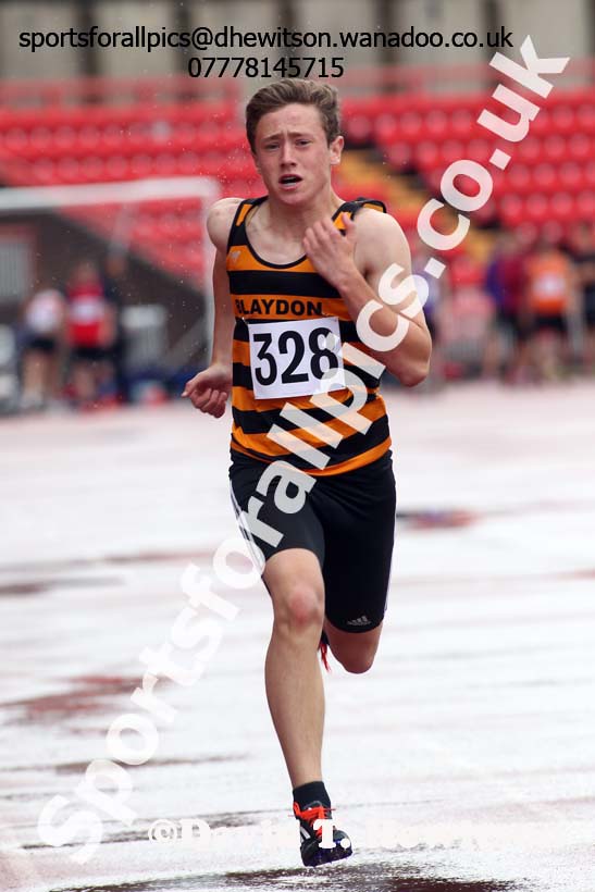 Boys under-15s 100 metres, Gateshead Tartan Games. Phot: David T. Hewitson/Sports for All Pics